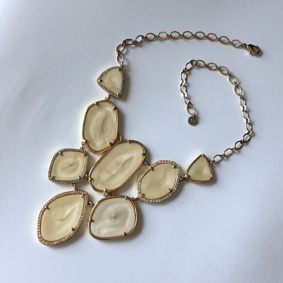 Stella & Dot Fiona Bib Necklace - gold tone, rhinestone, pearlescent - Picture 9 of 14